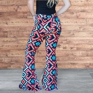 RANCH DRESS'N Fallon Taylor "Viajera" bright southwest super flare jeans sz 10